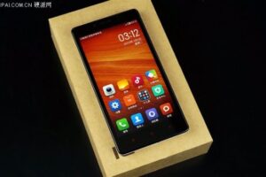 Фаблет Xiaomi стал хитом в первые минуты продаж